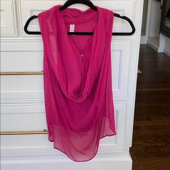 Maggie ward silk top size small - Picture 4 of 5